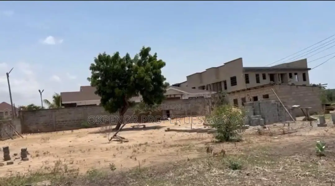 Plot of Land for Sale at Tema Com25