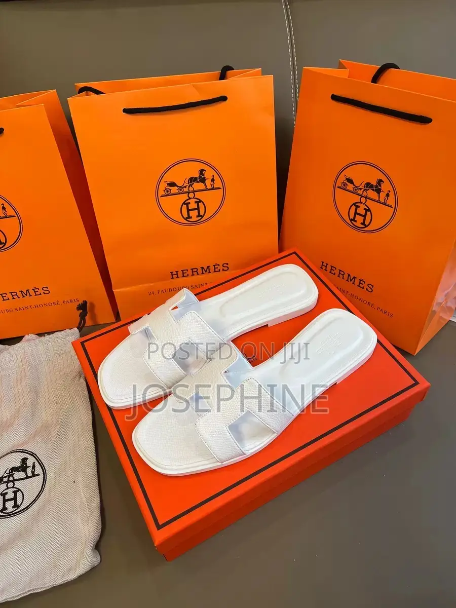 Quality Ladies Hermes Slippers Fresh In A Box