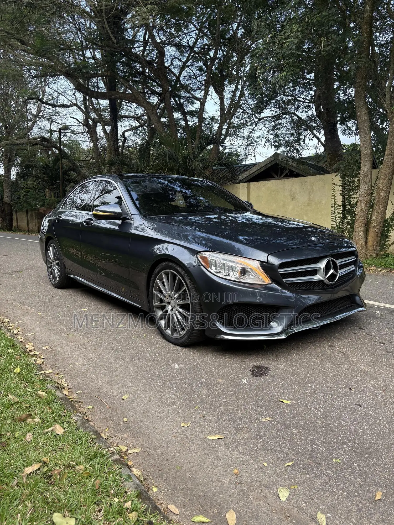 Mercedes-Benz C300 Base 4Matic Sedan AWD (2.0L 4cyl 7A) 2016 Gray