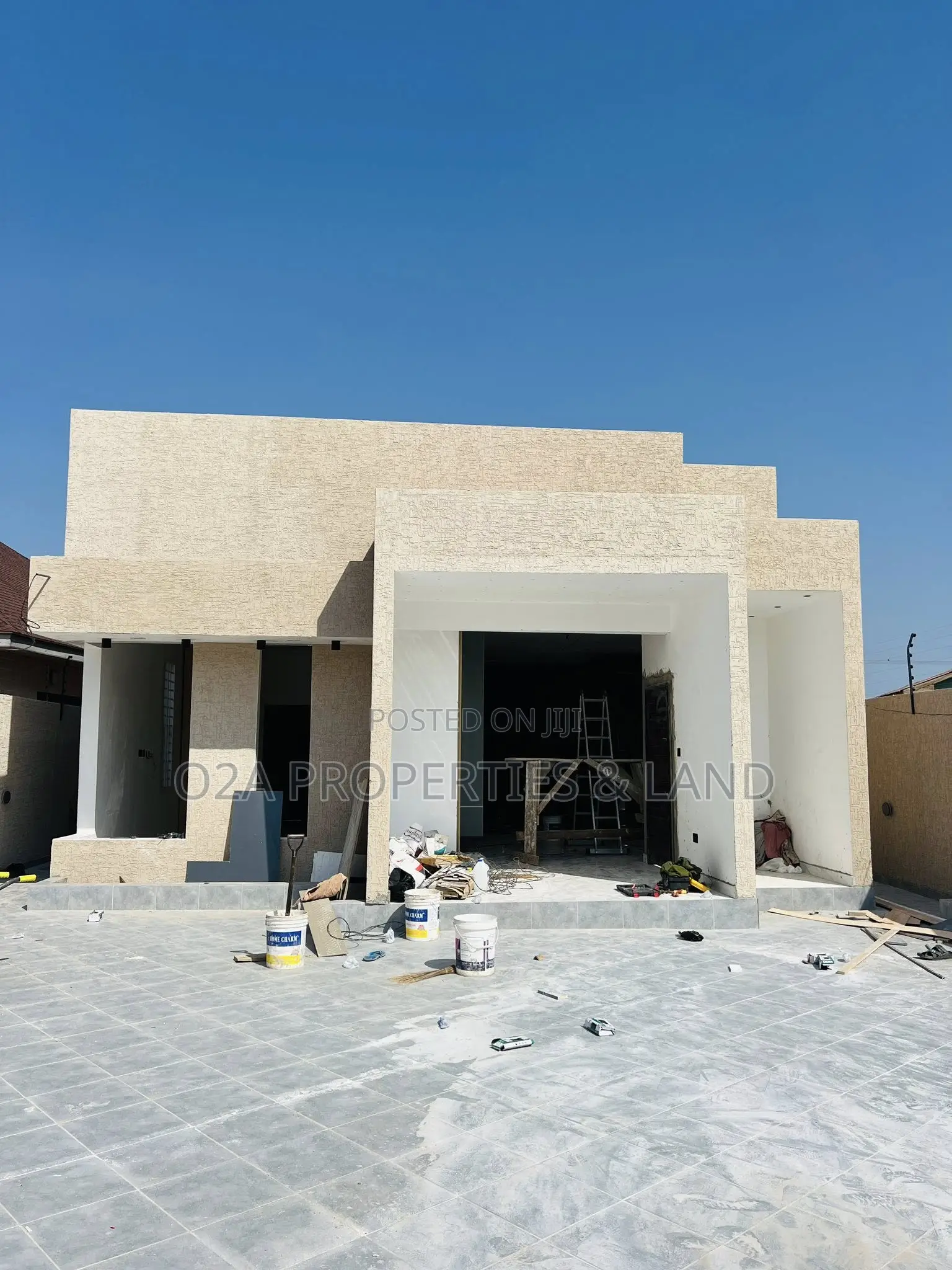 3bdrm House in Ashaley Botwe, Lake Side Estate for sale