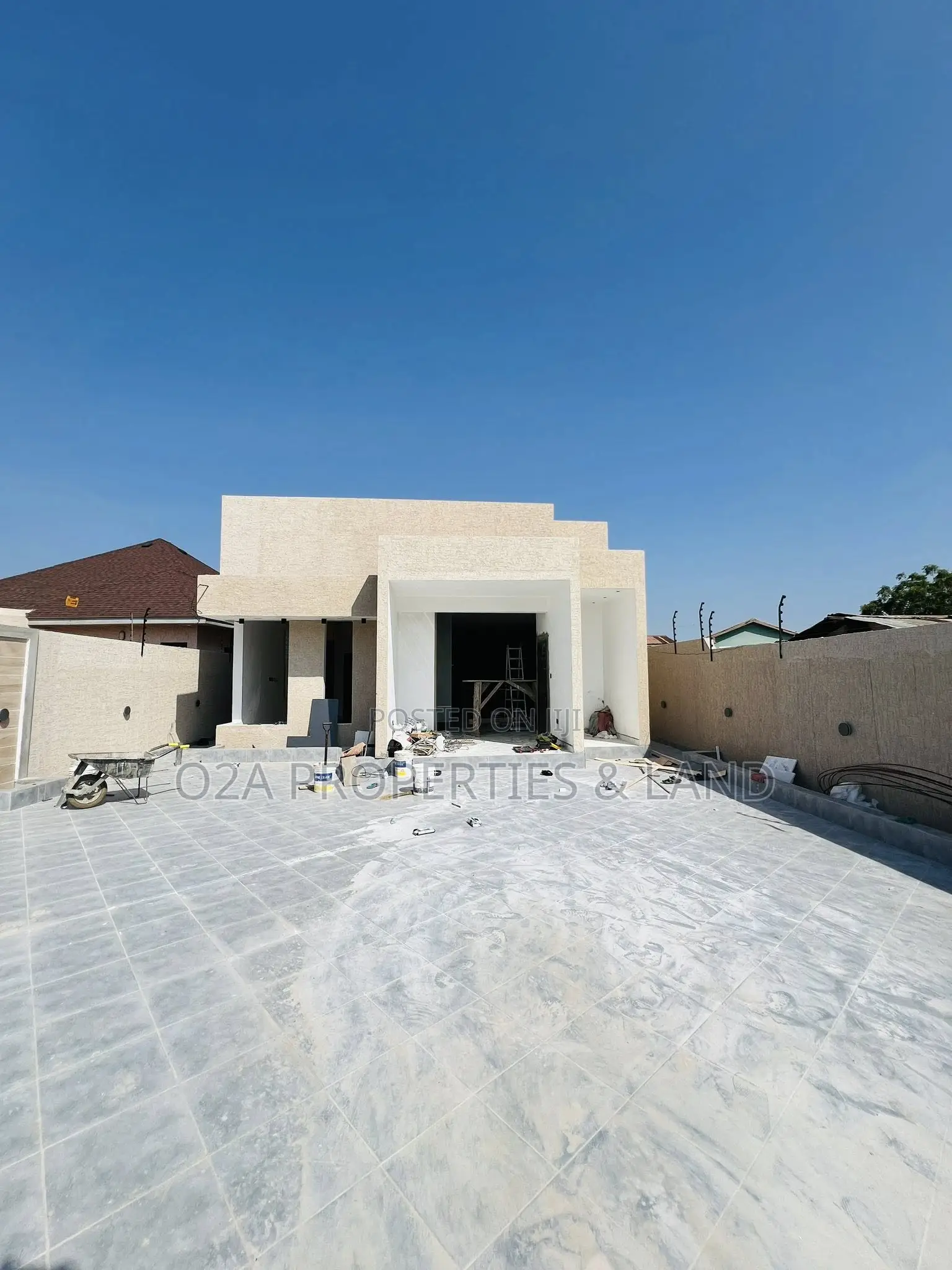 3bdrm House in Ashaley Botwe, Lake Side Estate for sale