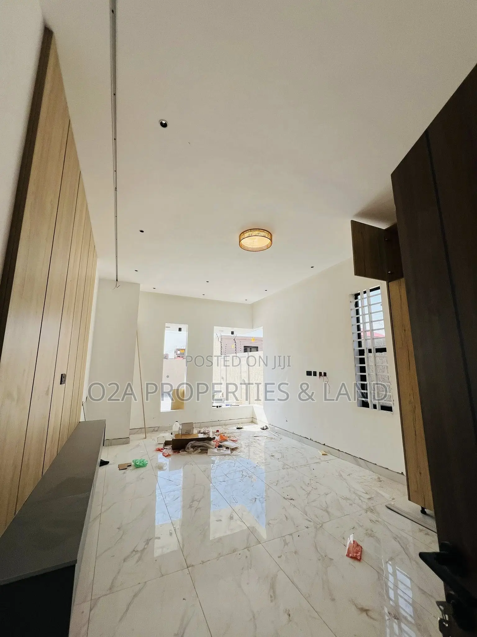3bdrm House in Ashaley Botwe, Lake Side Estate for sale