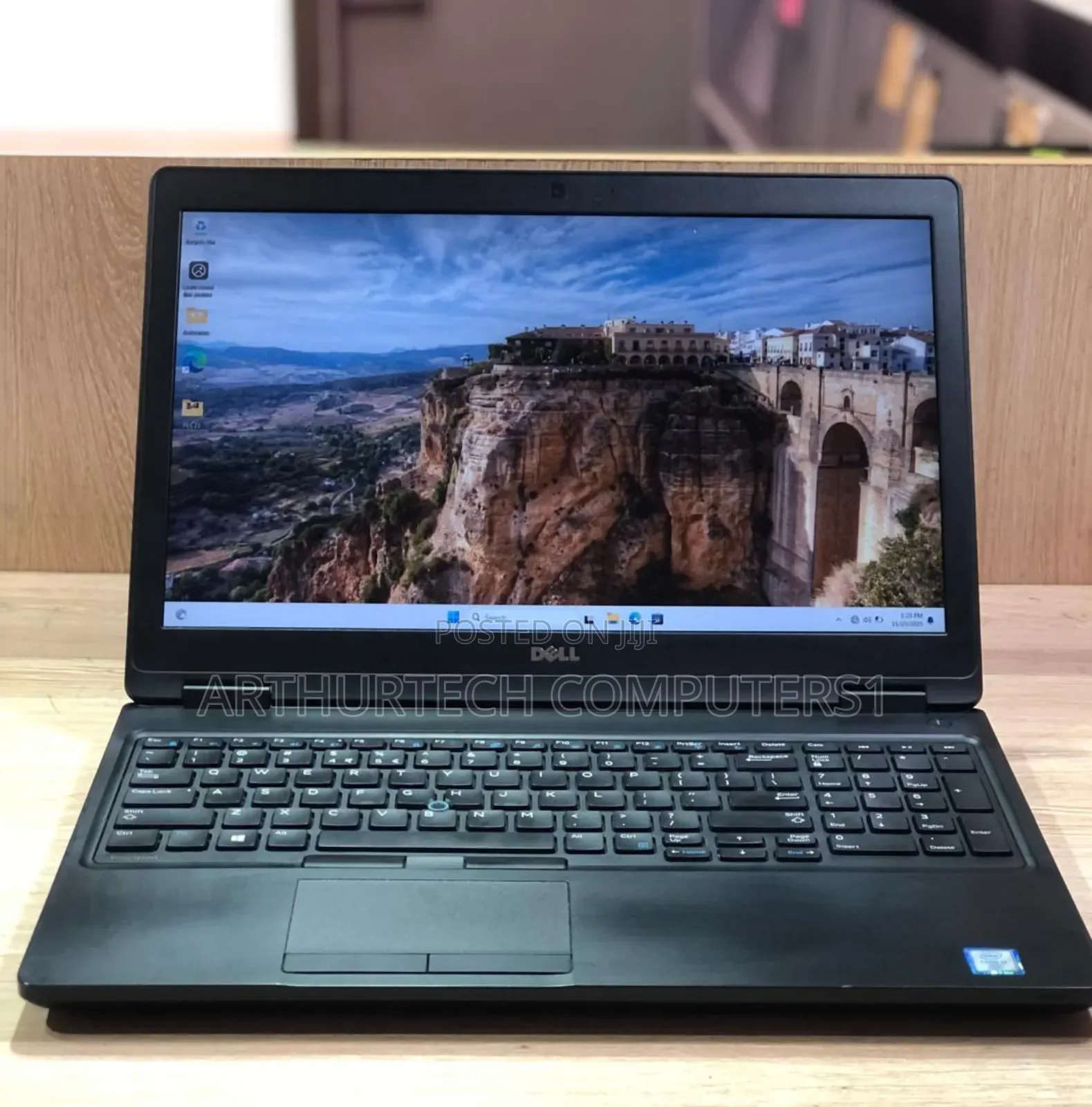 Laptop Dell Precision 3520 16GB Intel Core I7 SSD 256GB