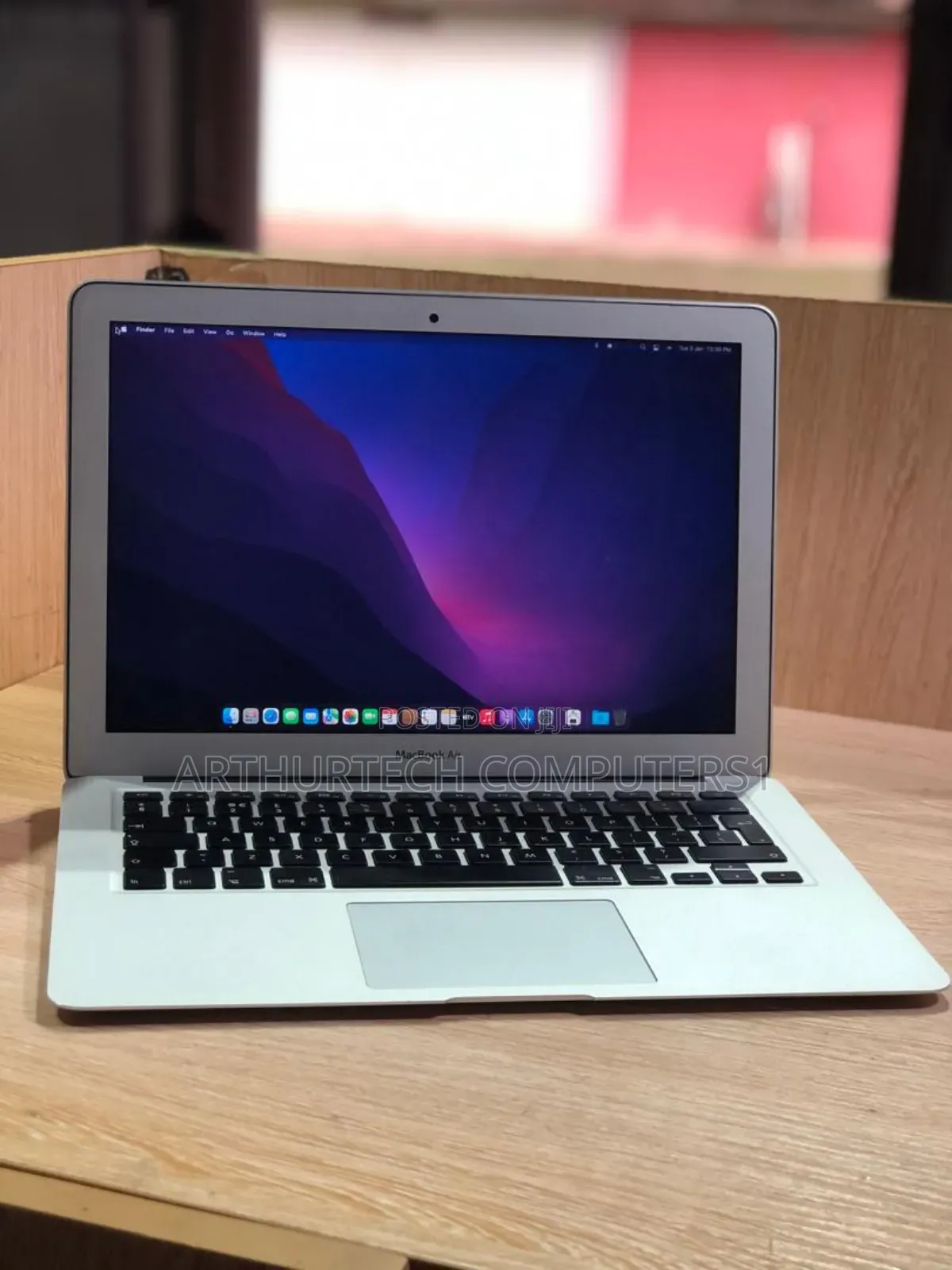 Laptop Apple MacBook Air 2017 8GB Intel Core I5 SSD 128GB
