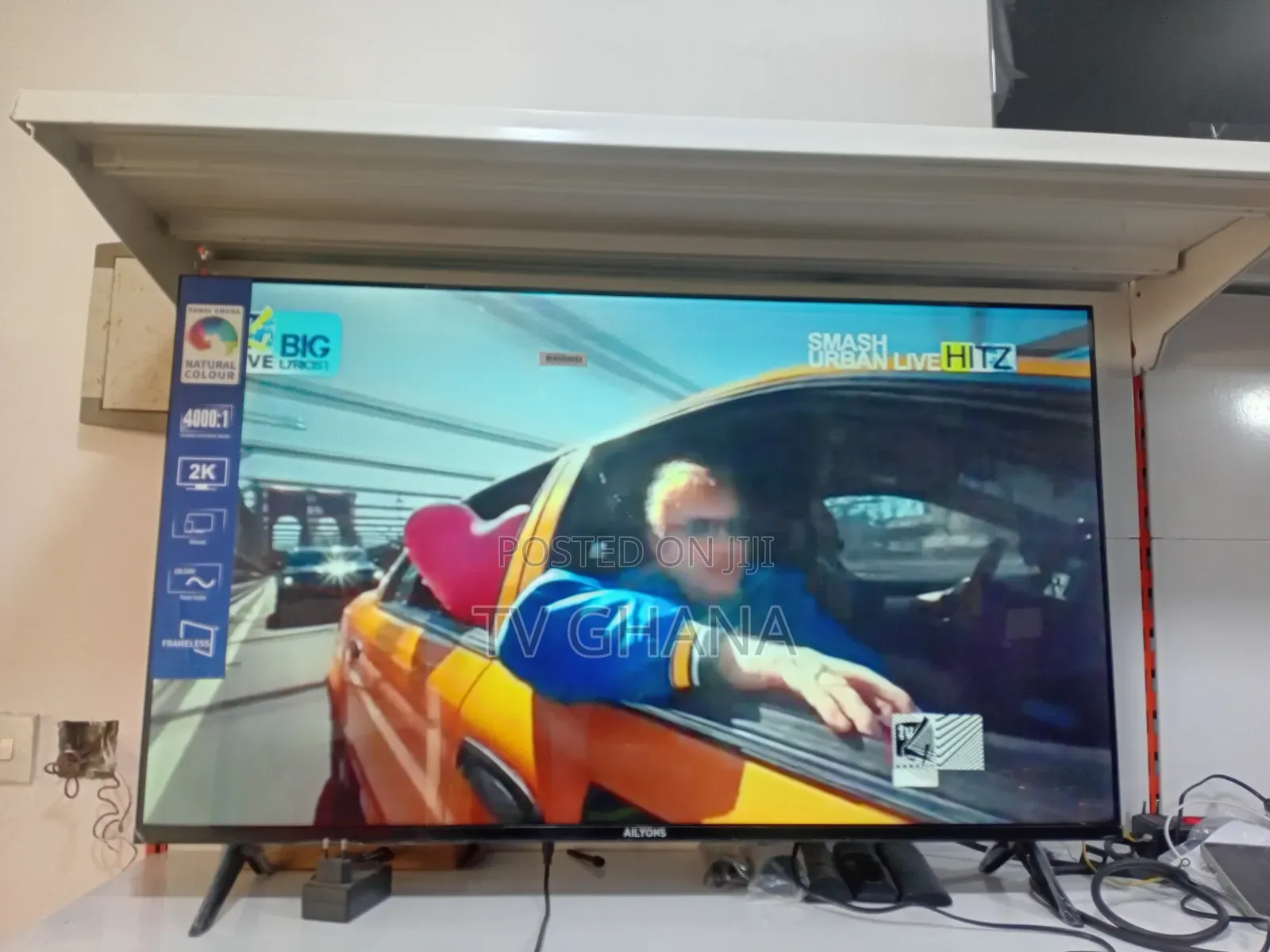 Ailyson 43" Digital Screen – Perfect for Living Room Entertainment