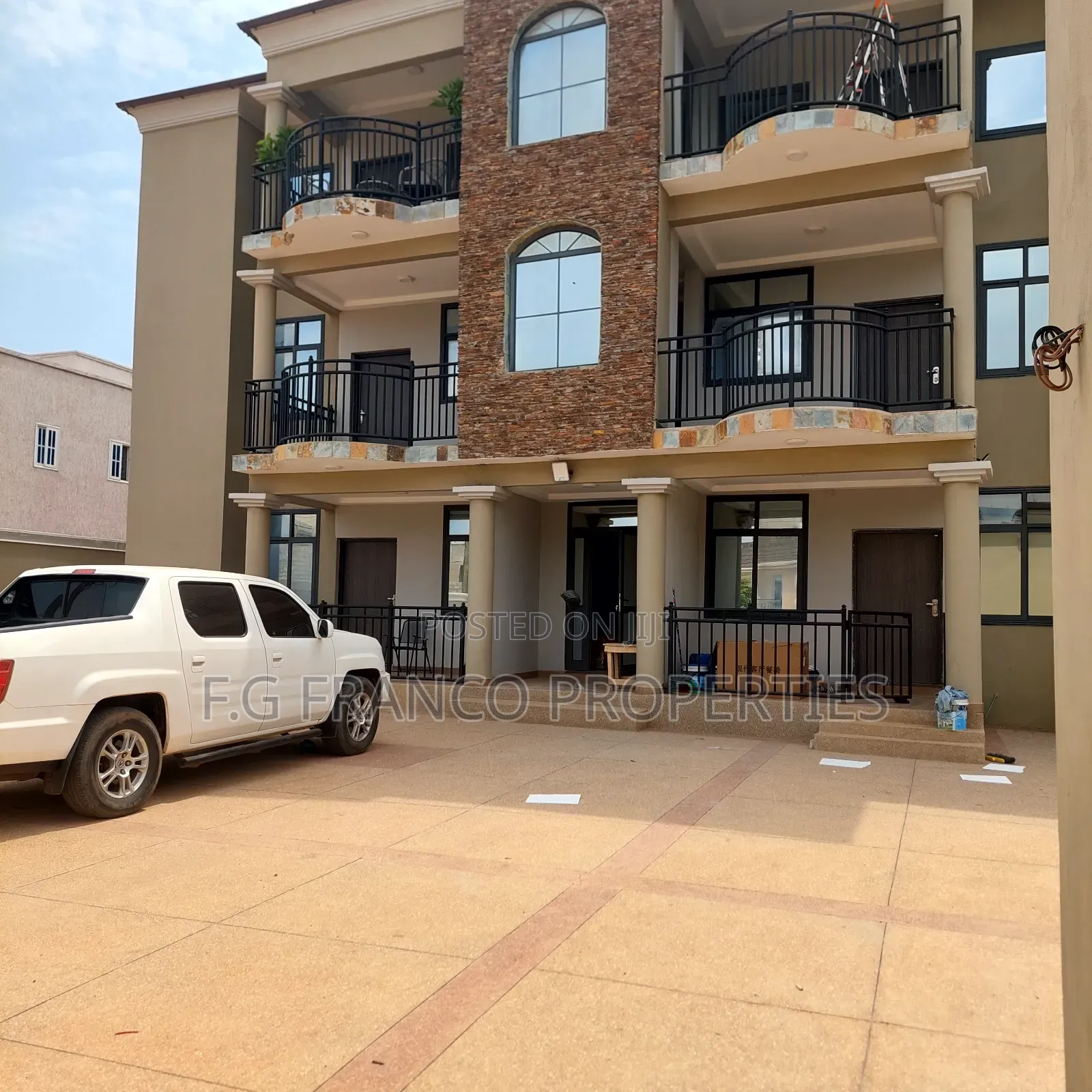 Furnished 2bdrm Apartment in Kg.Franco Properties, Sakumono for rent