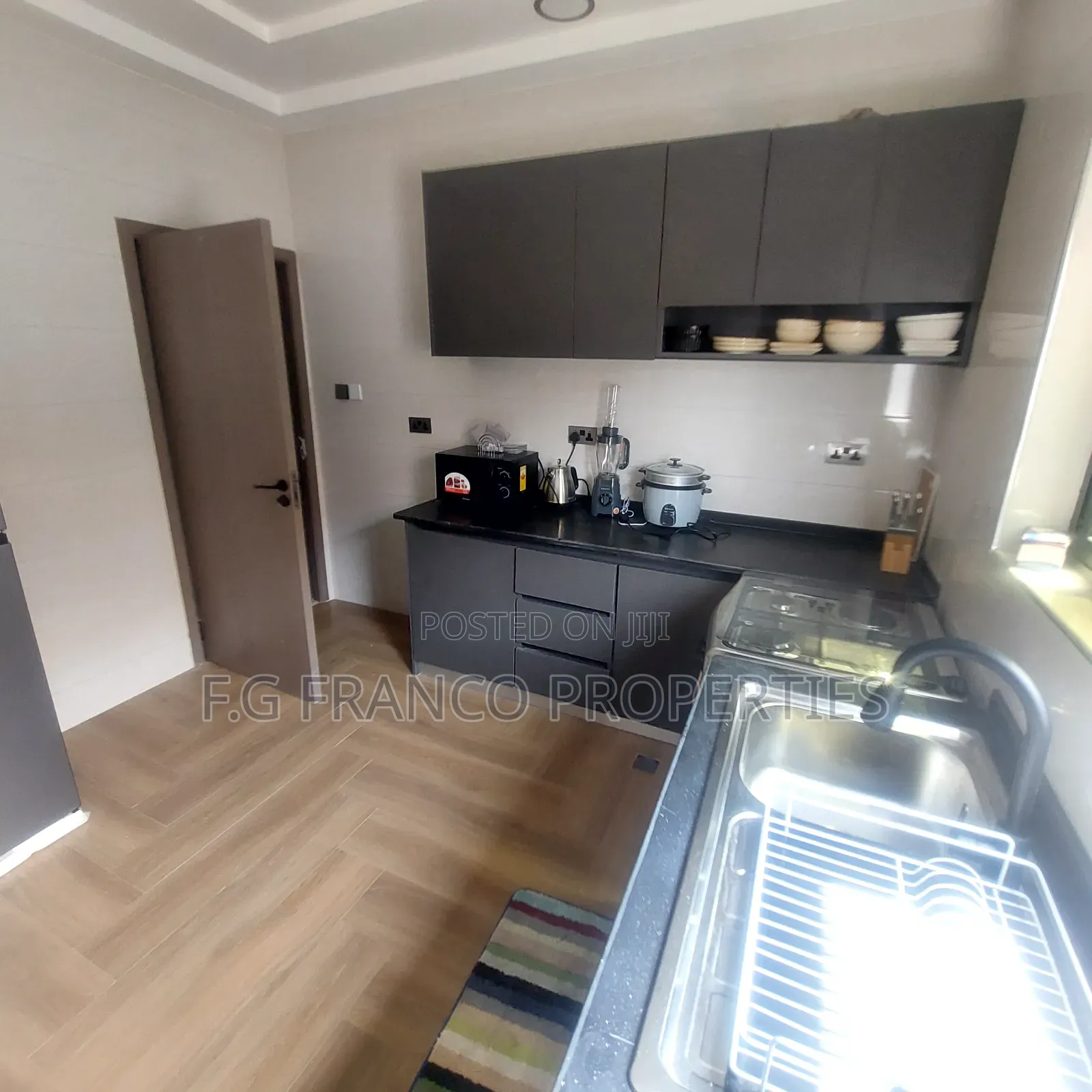 Furnished 2bdrm Apartment in Kg.Franco Properties, Sakumono for rent