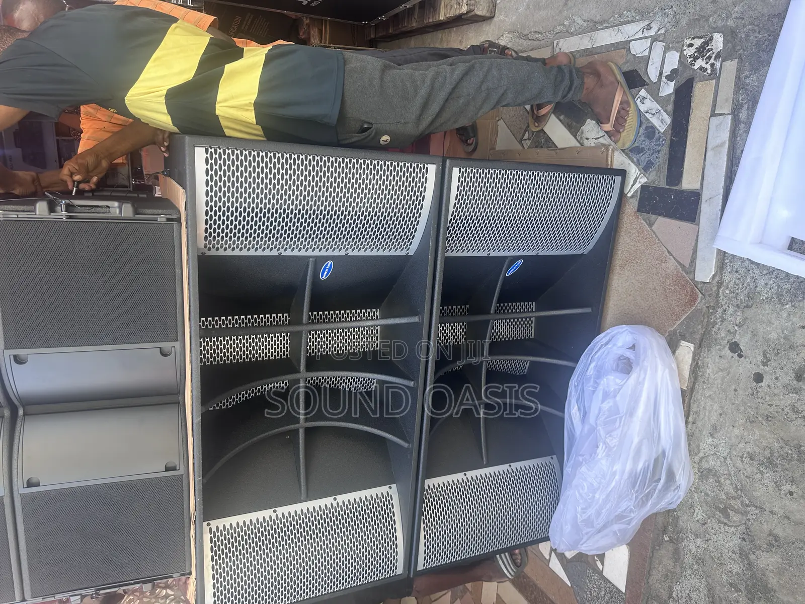 American Audio Dual 18" Subwoofer