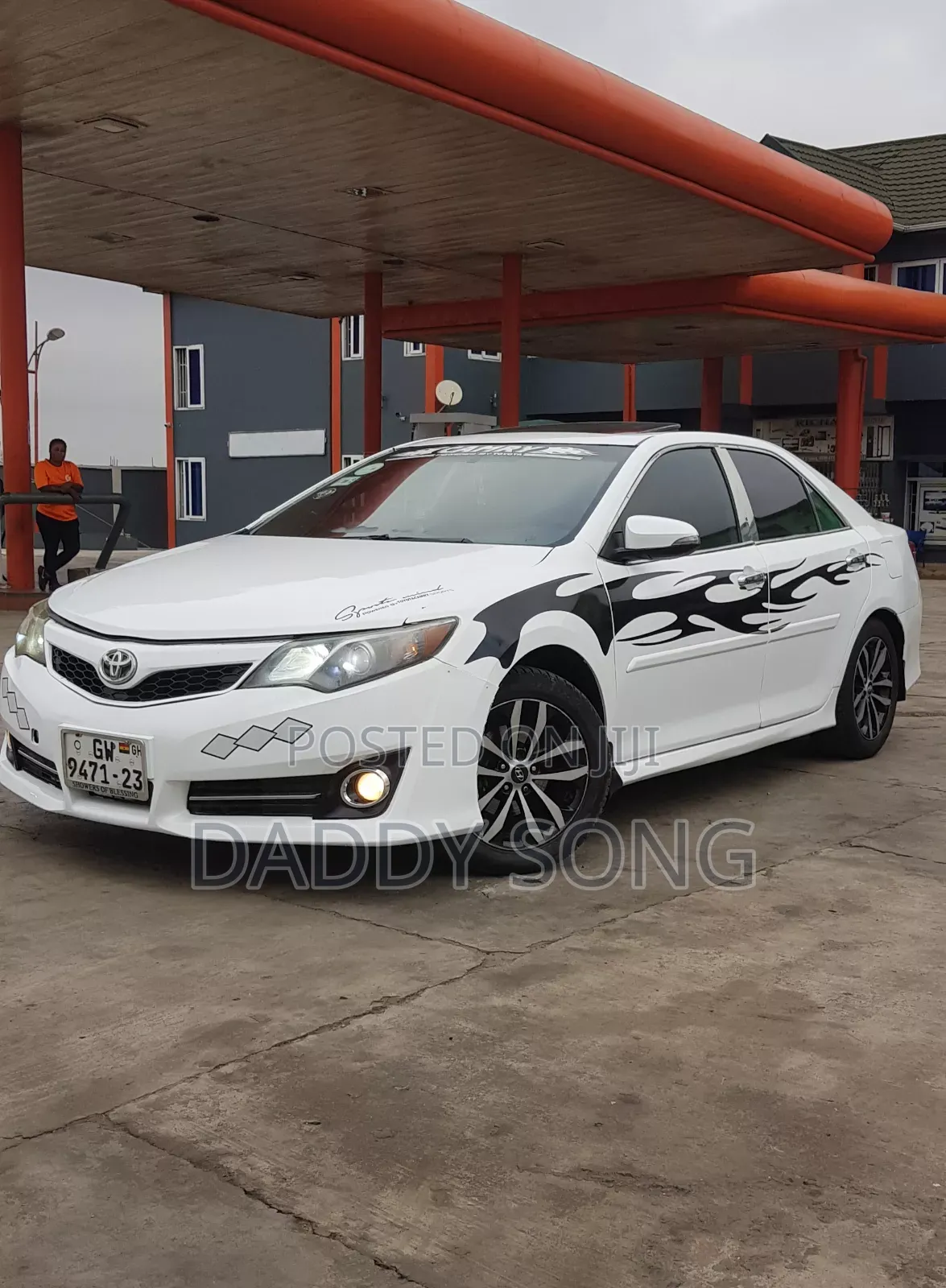 Toyota Camry L 4dr Sedan (2.5L 4cyl 6A) 2014 White