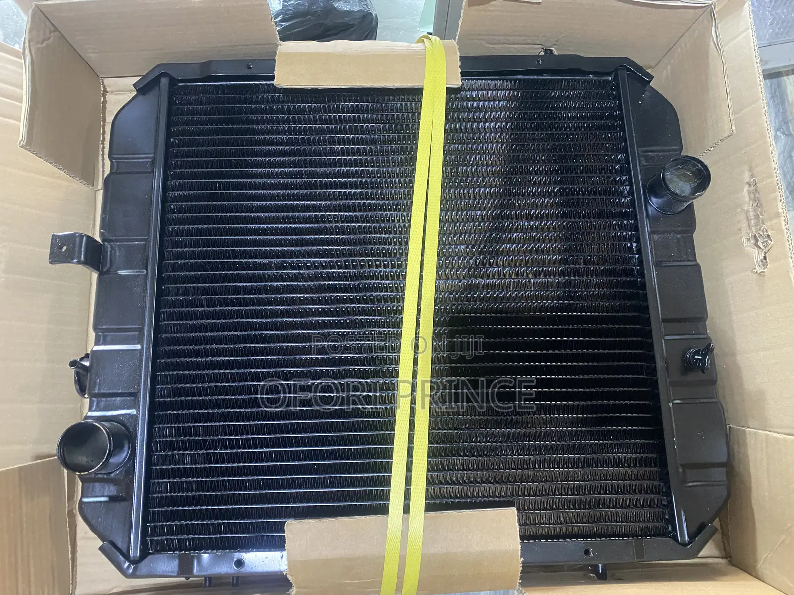 Hyundai Mighty Radiator Tank