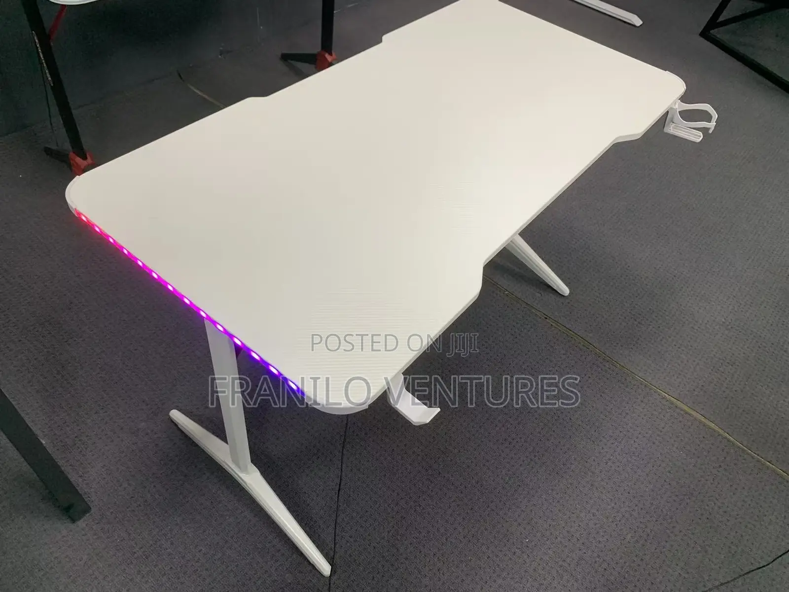 1.4m RGB Gaming/Computer Desk
