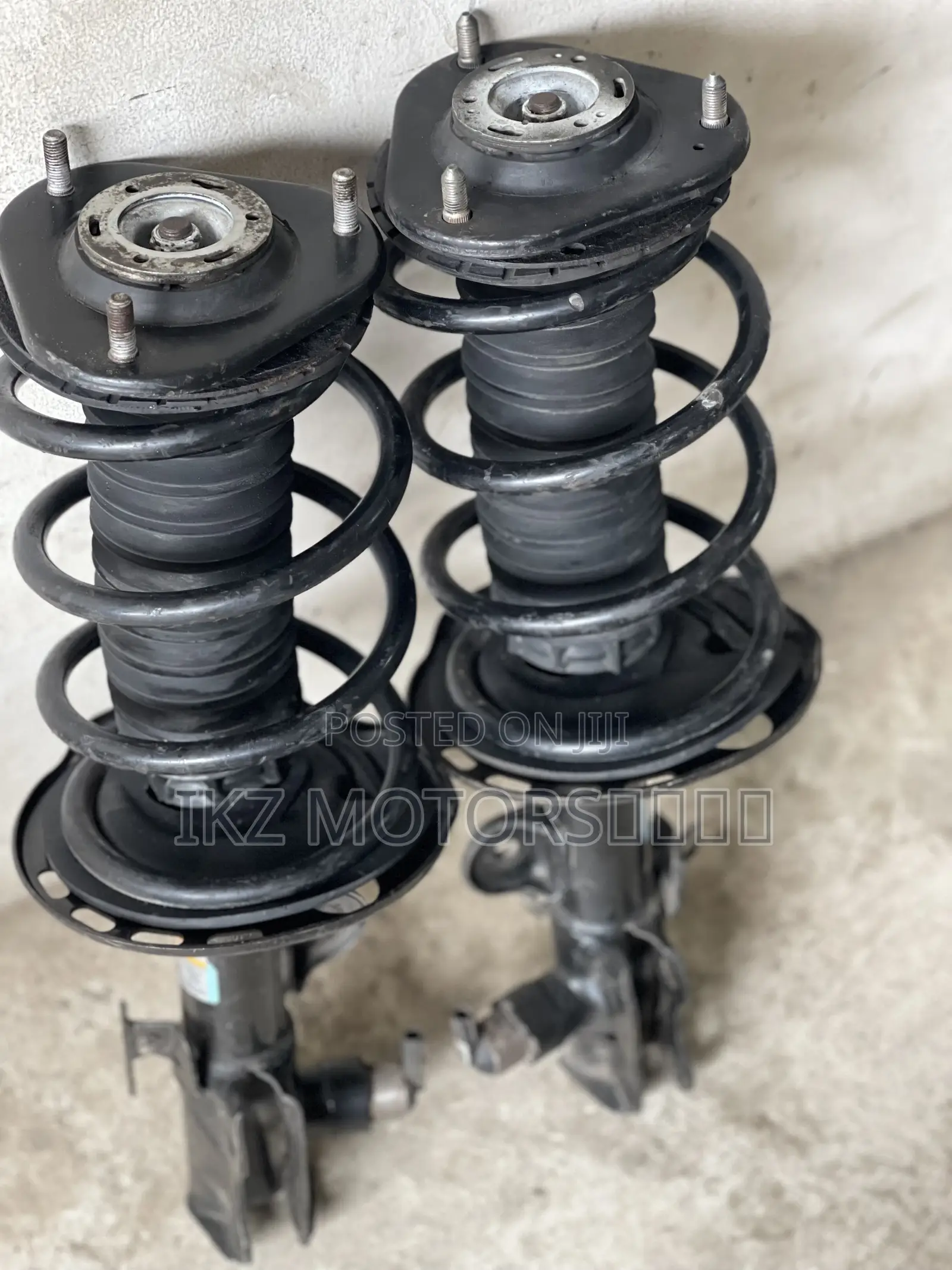 Lexus Nx 300/350h Front Shocks Absorber