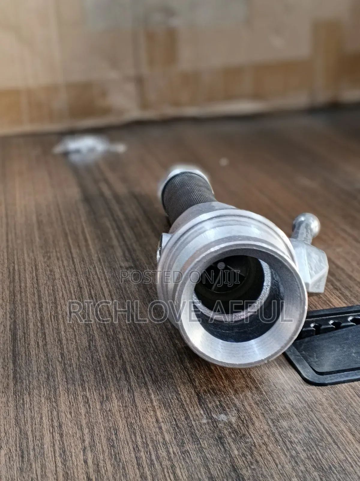 Hand Control Pipe