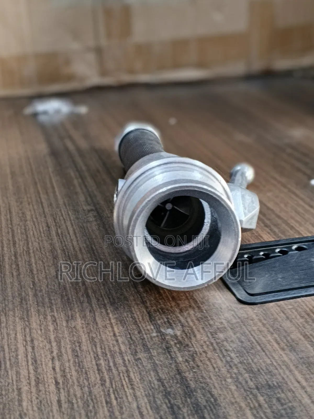 Hand Control Pipe