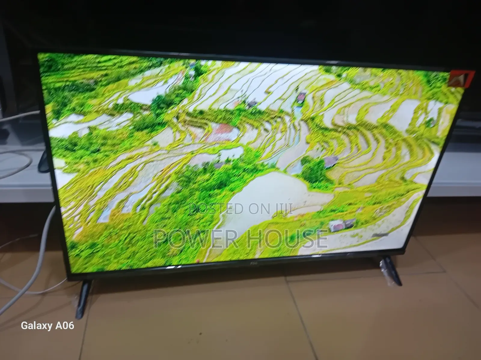 TCL 32-Inch Tv – Perfect for Any Room
