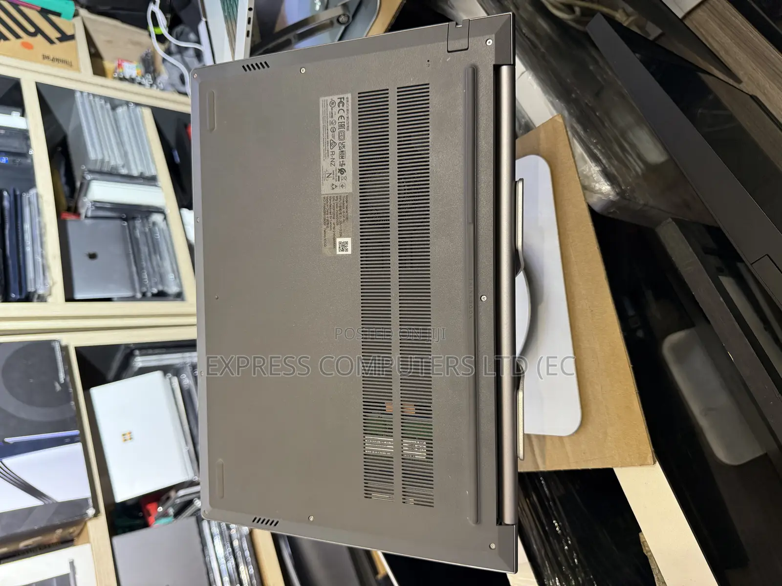 Laptop Lenovo ThinkBook 15 16GB Intel Core I5 SSHD (Hybrid) 512GB