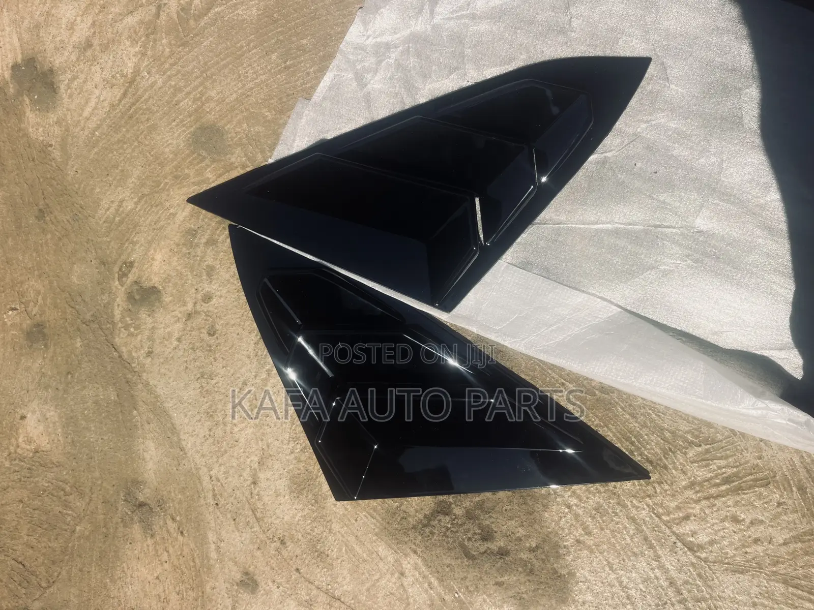Honda Civic Glass Louvre Available