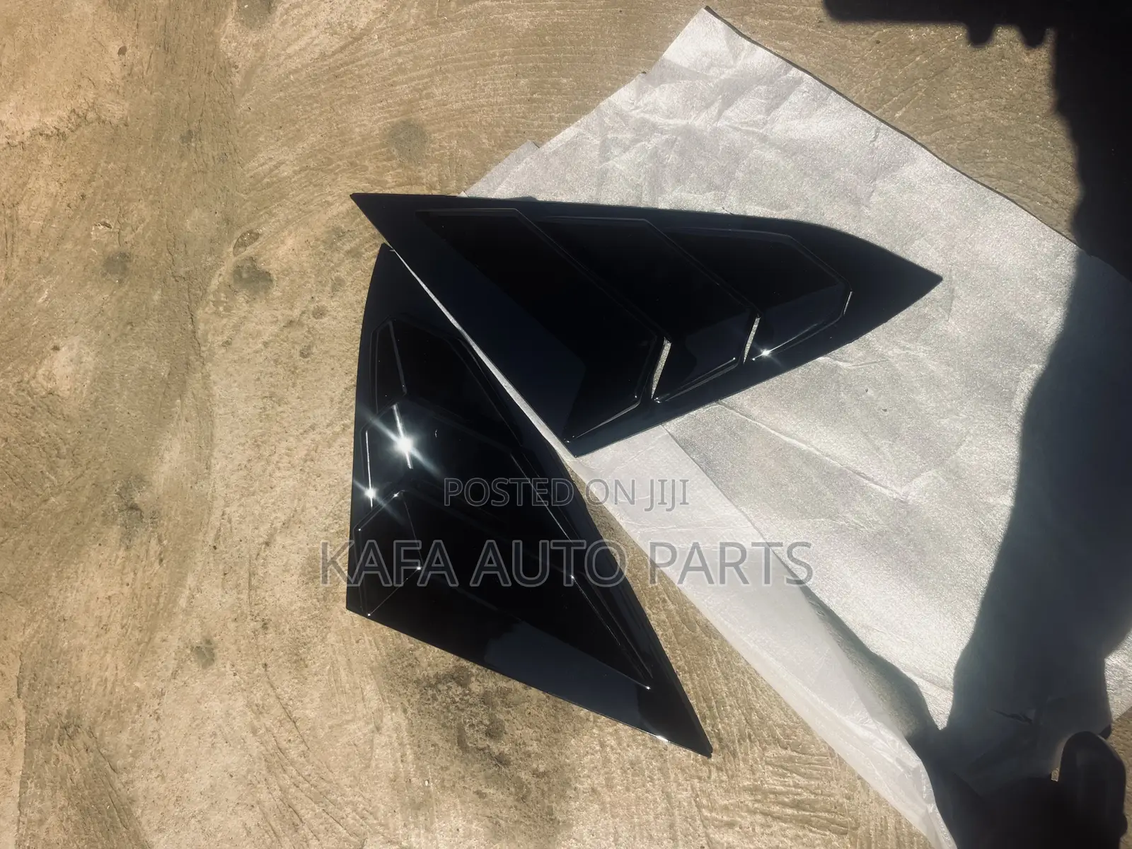 Honda Civic Glass Louvre Available