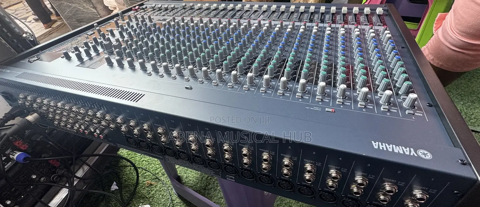 Yamaha Mg 24 Channel Mixer