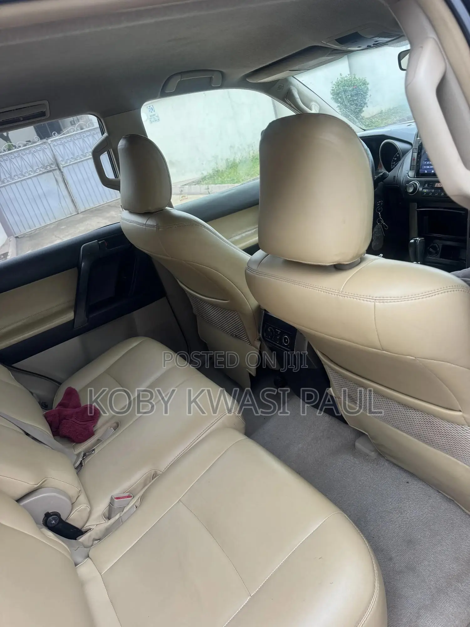 Toyota Land Cruiser Prado 2.7 i 2011 Black