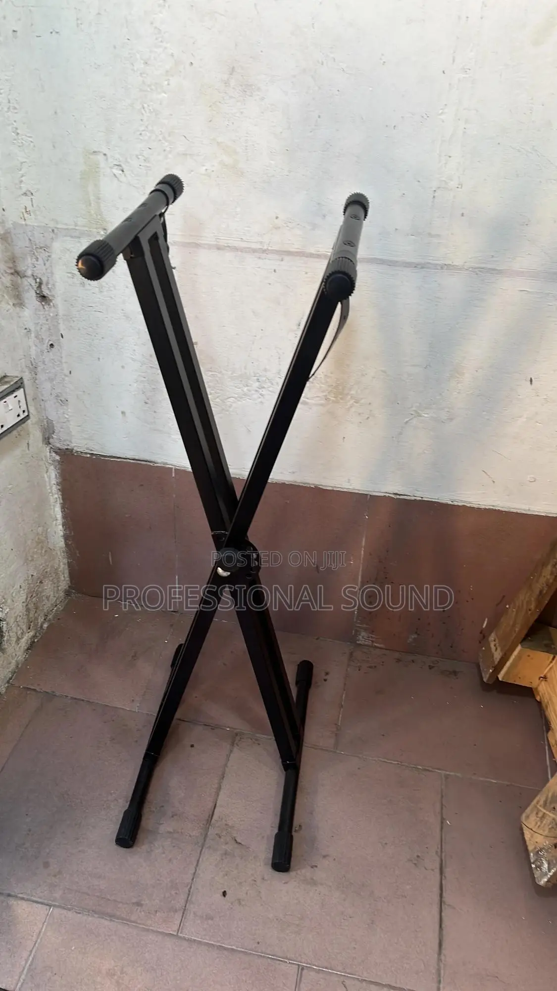 Black, Double-Braced, X-Style Keyboard Stand.