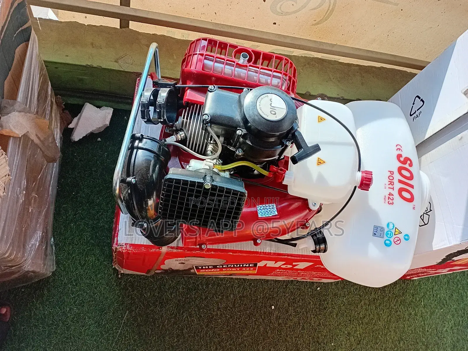 Wide Spray Range
Solo Spraying Machine