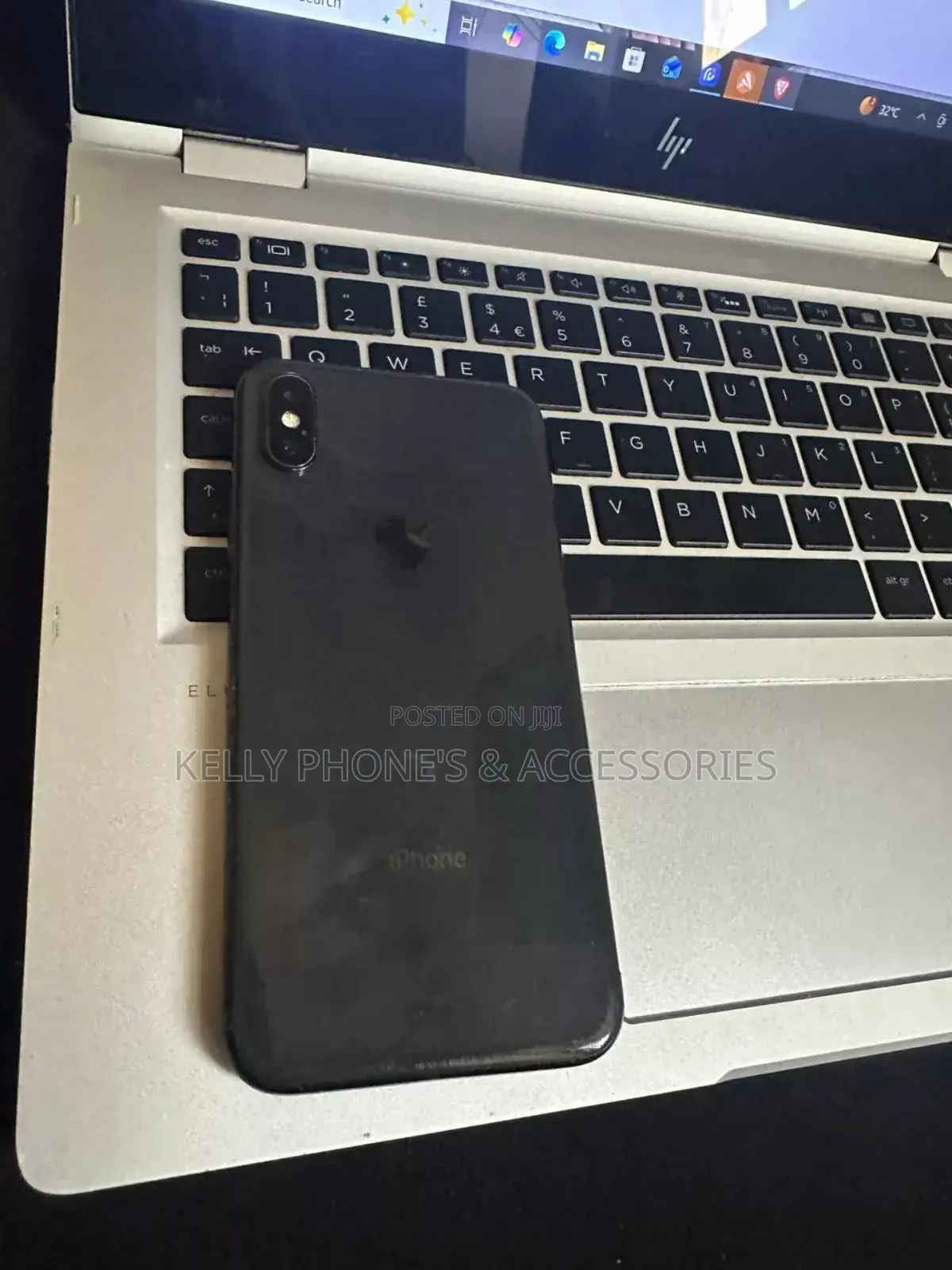 Apple iPhone X 64 GB Black