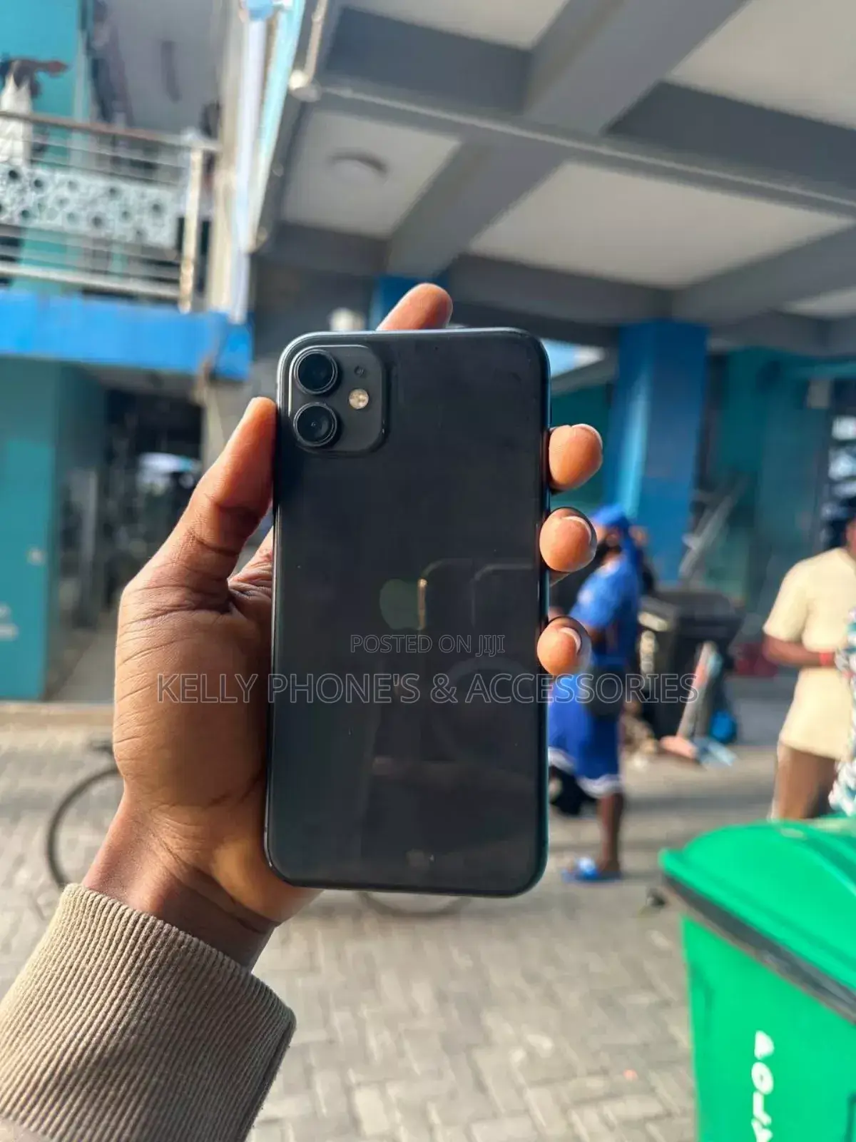 New Apple iPhone 11 128 GB Black