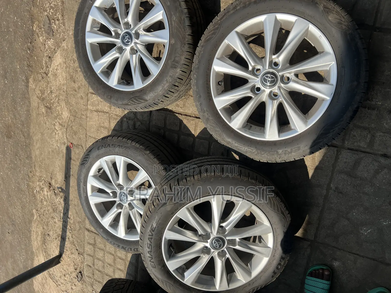Camry Rim 16 Set With Tyes