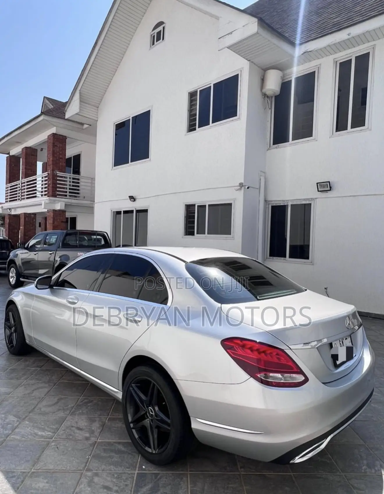 Mercedes-Benz C300 Base AWD 4Matic Sedan (2.0L 4cyl 7A) 2015 Silver