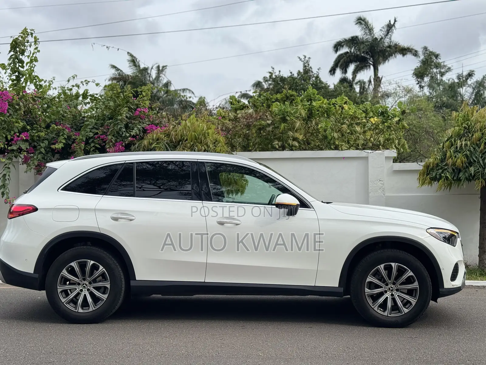 Mercedes-Benz GLC-Class GLC 300 4MATIC AWD 2025 White