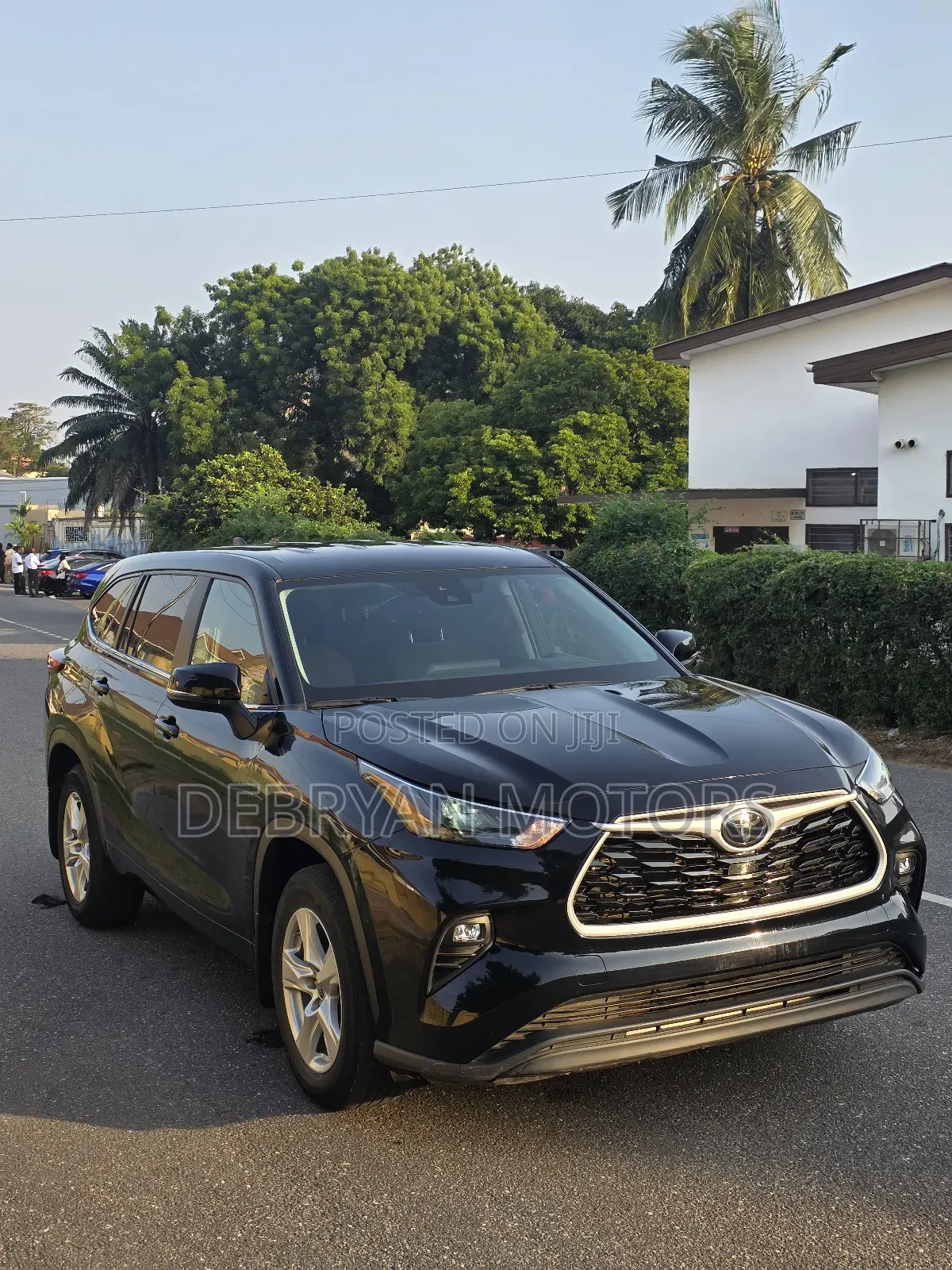 Toyota Highlander LE AWD 2023 Black