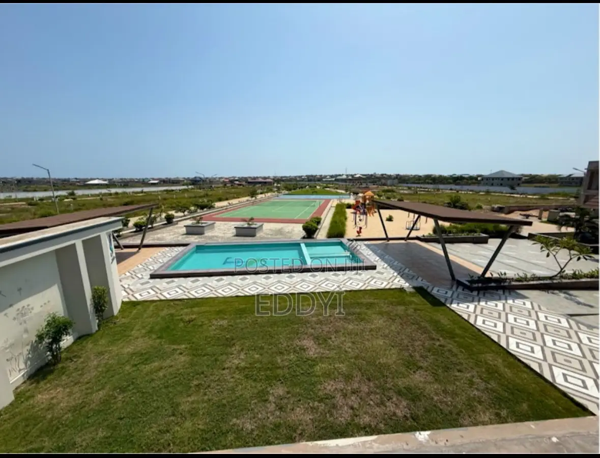 A Plot of Luxury Estate Land