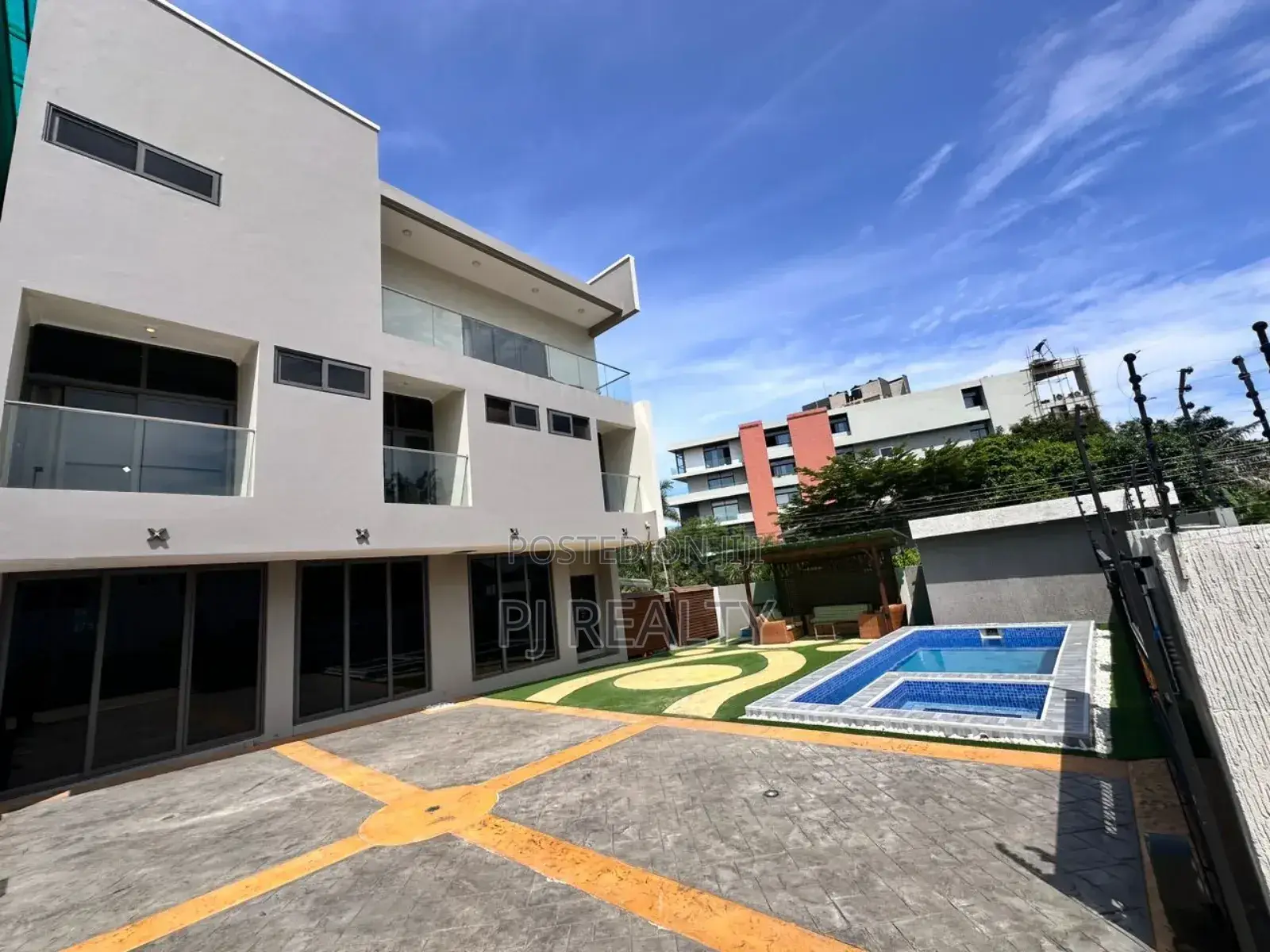 Furnished 4bdrm House in Accra Metropolitan for rent