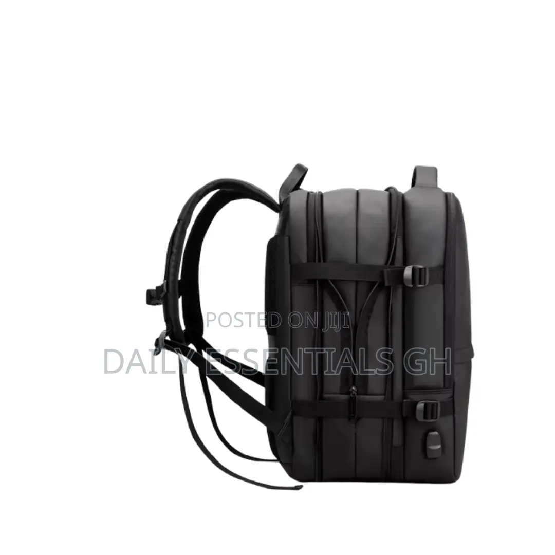 Travel Smart Backpack With Hidden Zipper