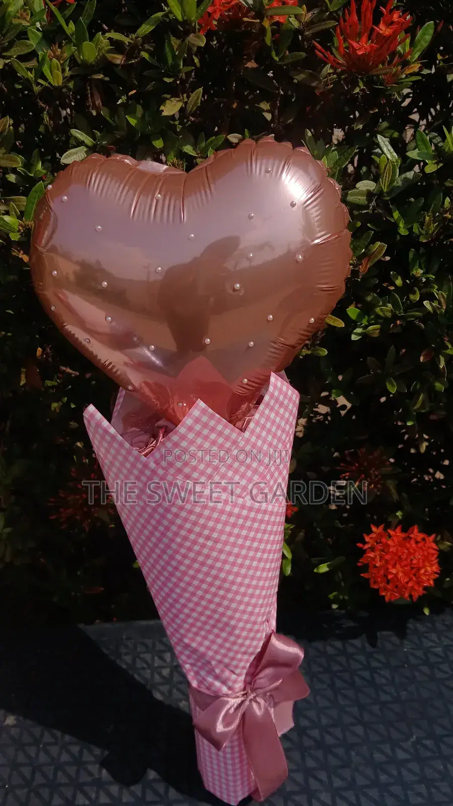 Pink Balloon Gift Bouquet