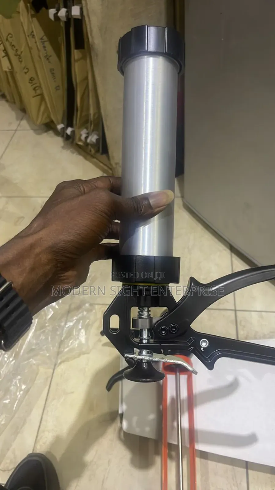 Sealant Gun