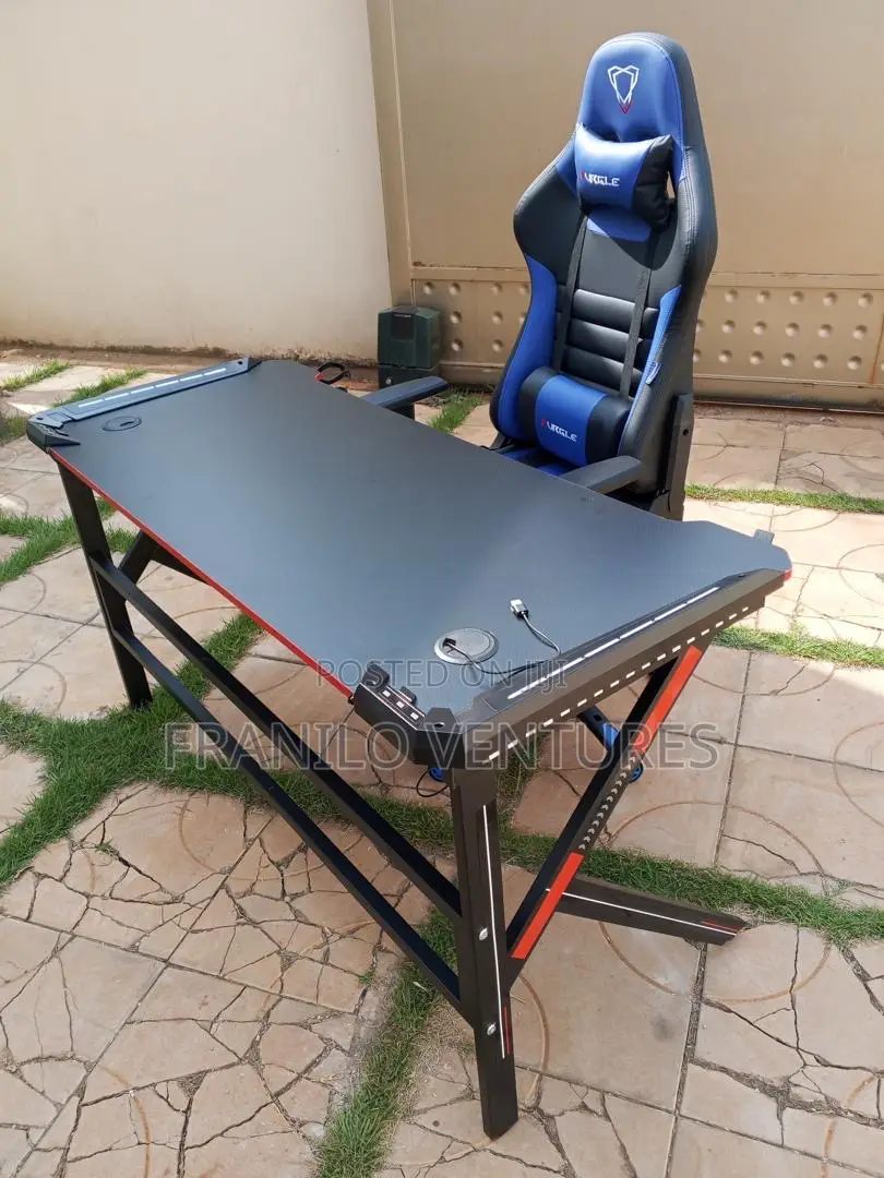 Game / Computer Table With RGB