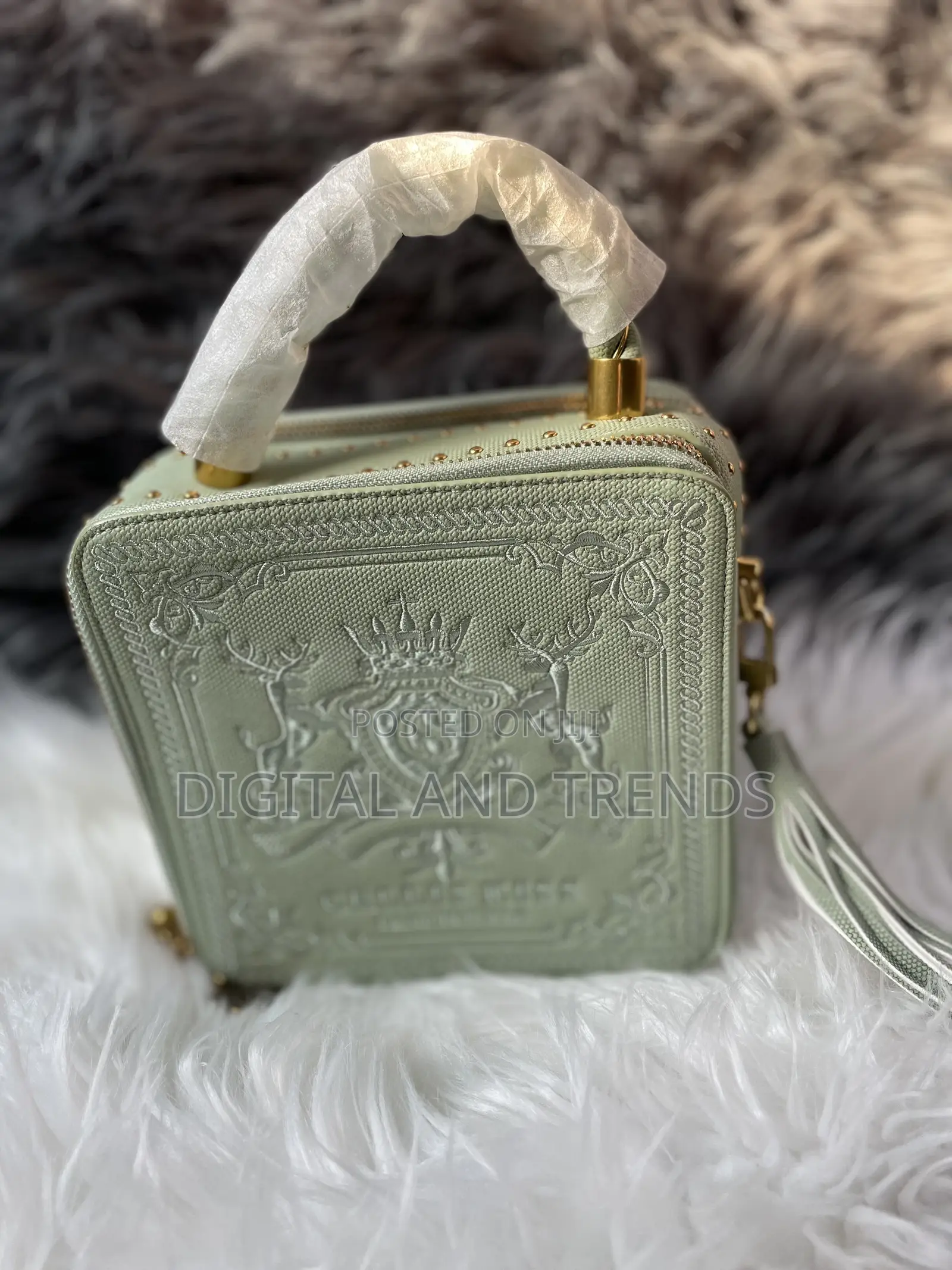 Sage Green Leather Box -Shaped Crossbody Bag.