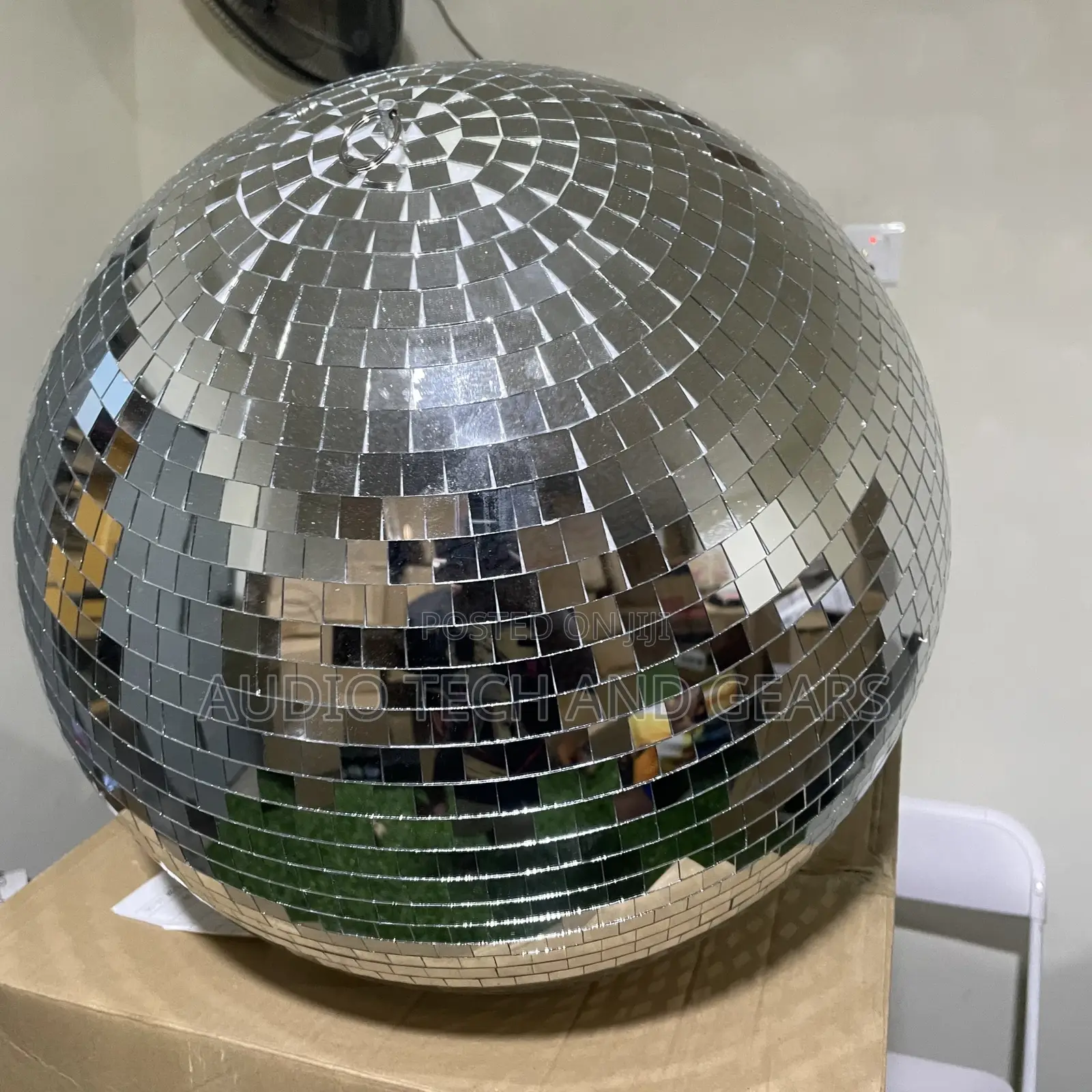 Mirror Ball 50x50x50