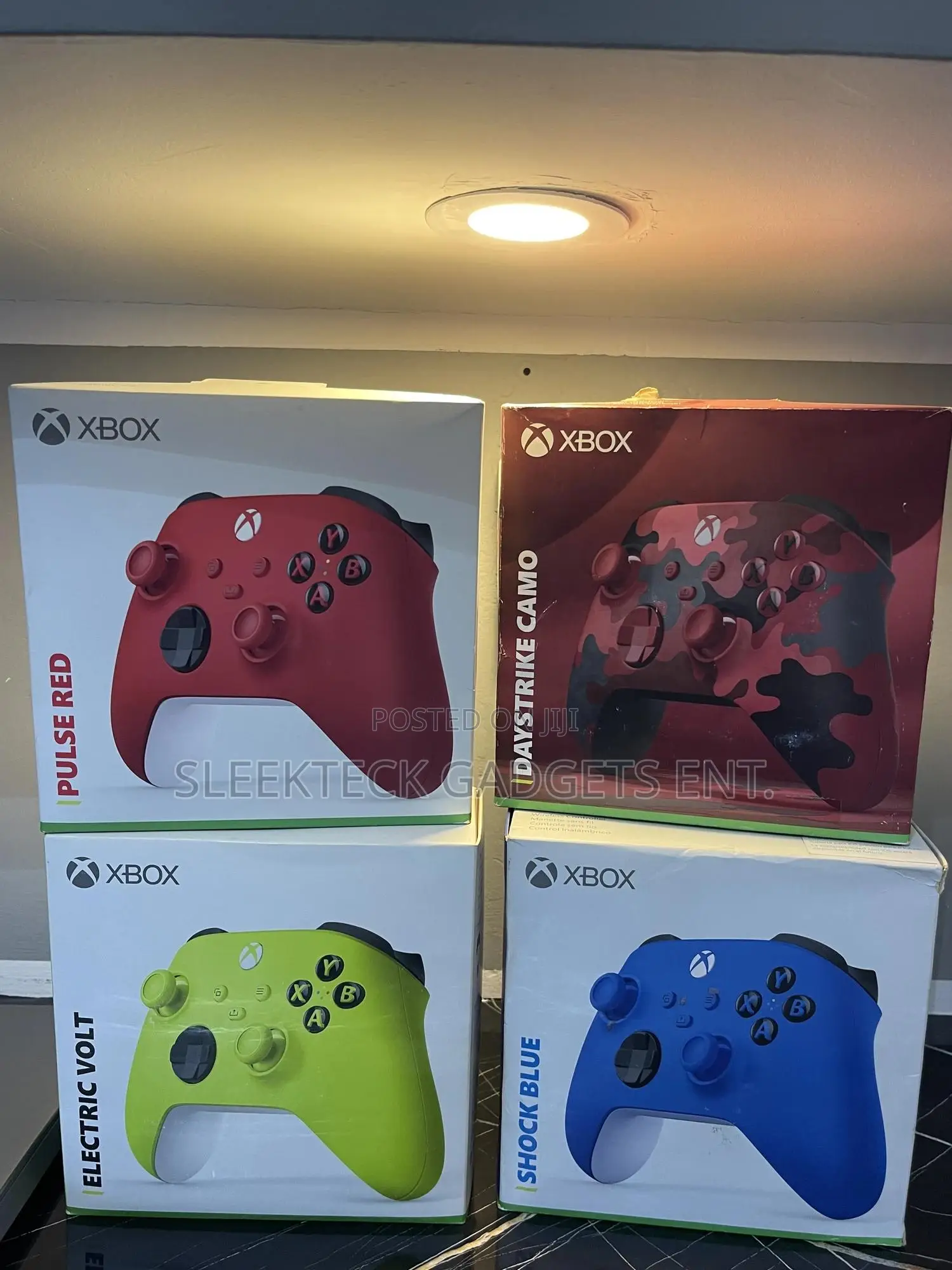 Brand New Xbox Wireless Controllers – Multiple Colors Available!