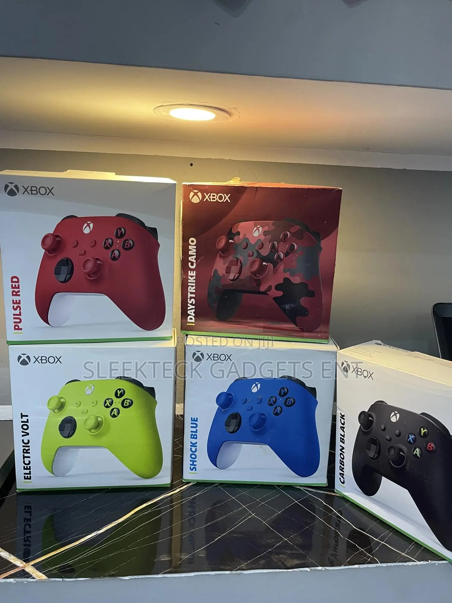 Brand New Xbox Wireless Controllers – Multiple Colors Available!
