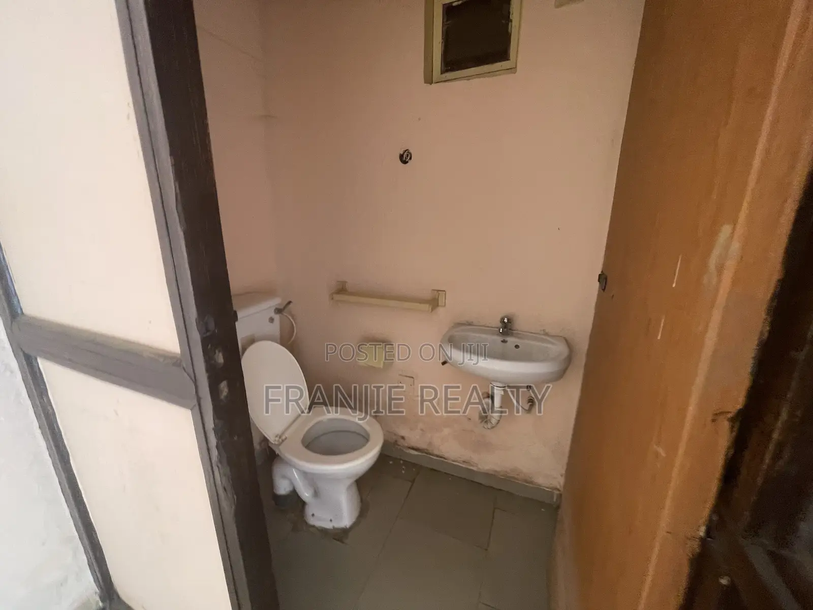Shop for Rent at Mallam Gbawe