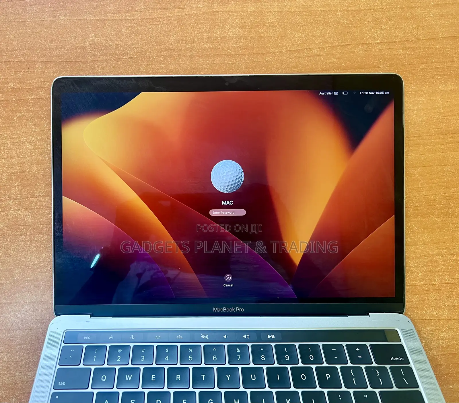 Laptop Apple MacBook Pro 2017 8GB Intel Core I5 SSD 512GB