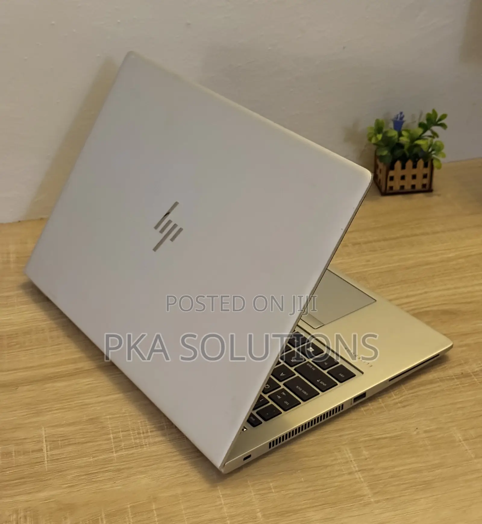 Laptop HP EliteBook 745 16GB AMD Ryzen 7 SSD 256GB