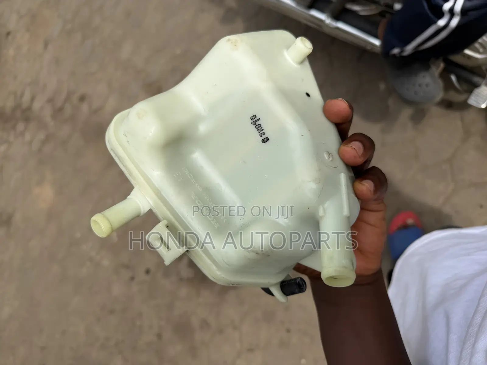 Honda Civic 2016,2017,2018 Reserve Bottle.