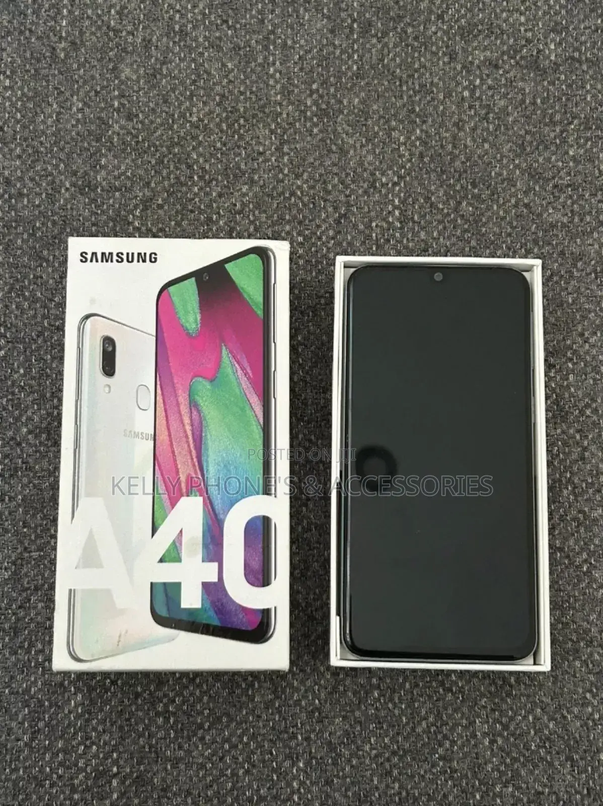 New Samsung Galaxy A40 64 GB Blue