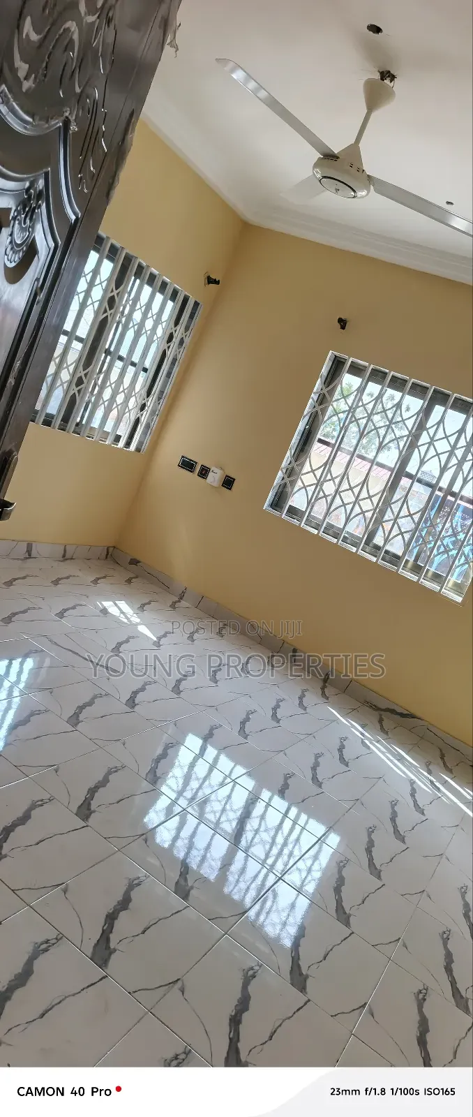 2bdrm Apartment in Ablekuma Nsakina for rent