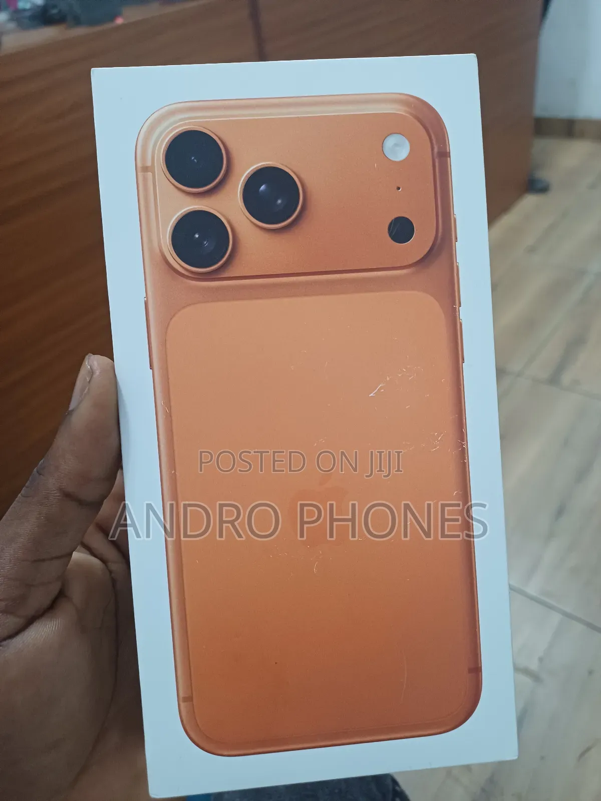 New Apple iPhone 17 Pro Max 256 GB Orange