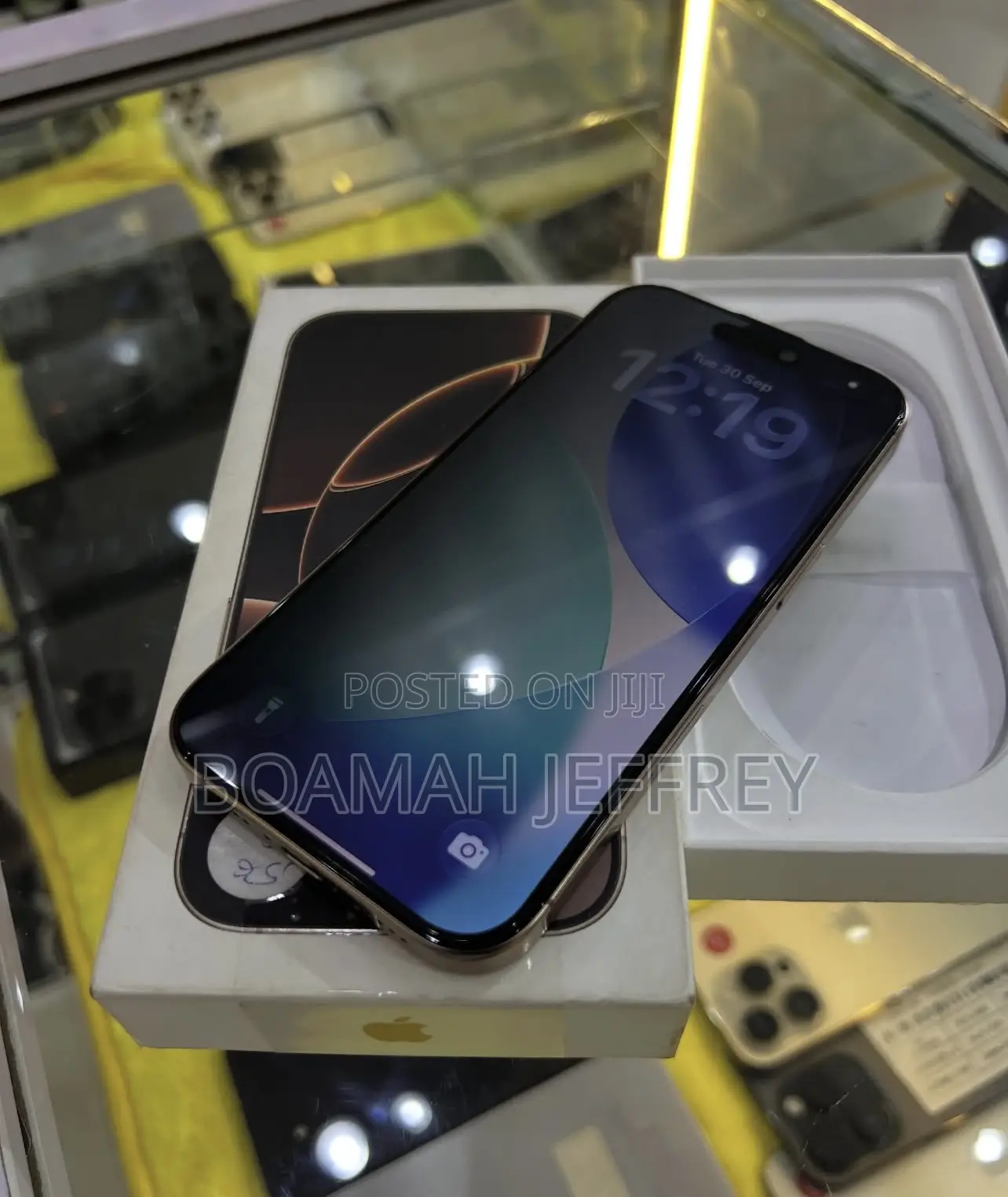 Apple iPhone 16 Pro 256 GB Gold